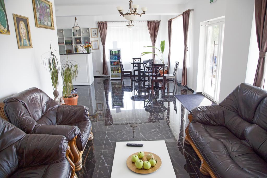 Hotel Nova Residence Popesti-Leordeni ภายนอก รูปภาพ