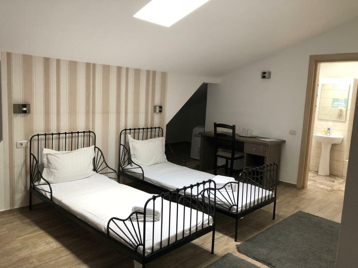 Hotel Nova Residence Popesti-Leordeni ภายนอก รูปภาพ